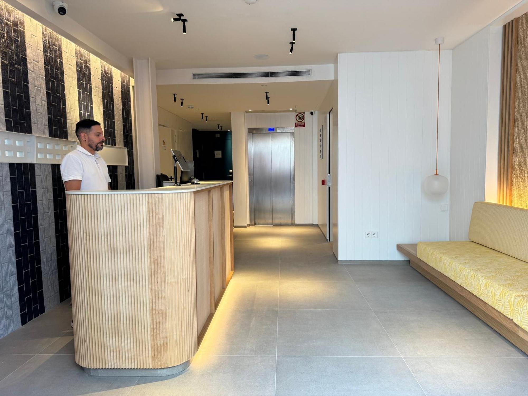 Alenti Sitges Hotel Eksteriør billede