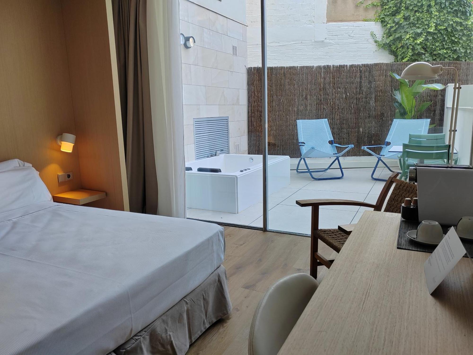 Alenti Sitges Hotel Eksteriør billede